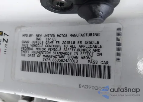 2006 Pontiac Vibe z USA, uszkodzony, nr VIN 5Y2SL65856Z420018